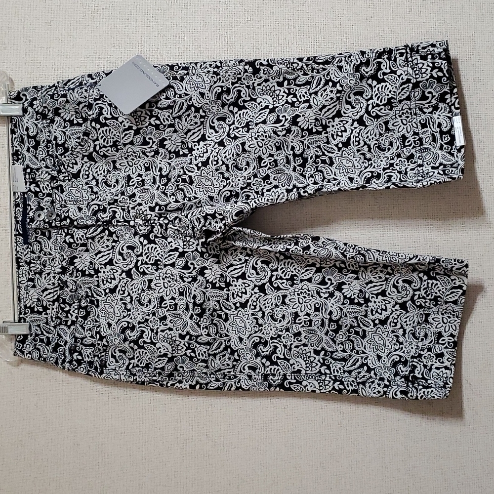 BANDOLINOBLU DENIM  Stretch Capri pant 6 NWT